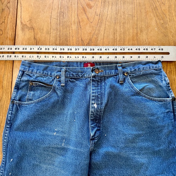 Wrangler Jeans Relaxed Fit Denim Work Utility Pants Paint Splatter 38x32 - Picture 6 of 7